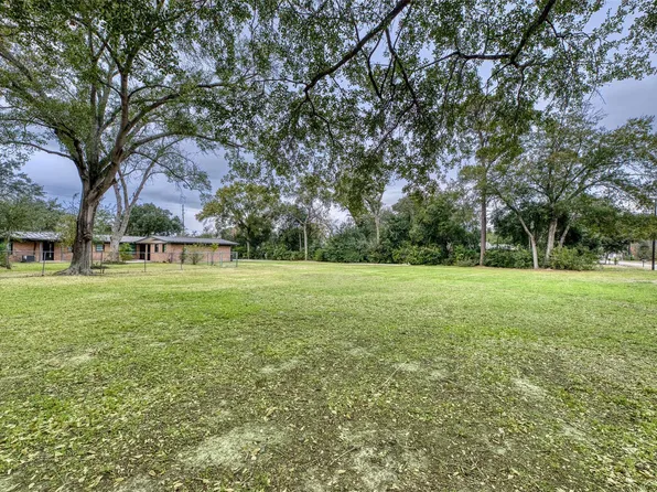 1505 East Ave, Katy, TX 77493