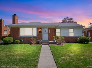 9244 Colorado St, Livonia, MI 48150