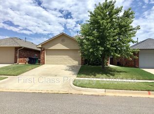 12321 SW 3rd St, Yukon, OK 73099