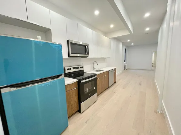233 E 5th St APT 8, New York, NY 10003