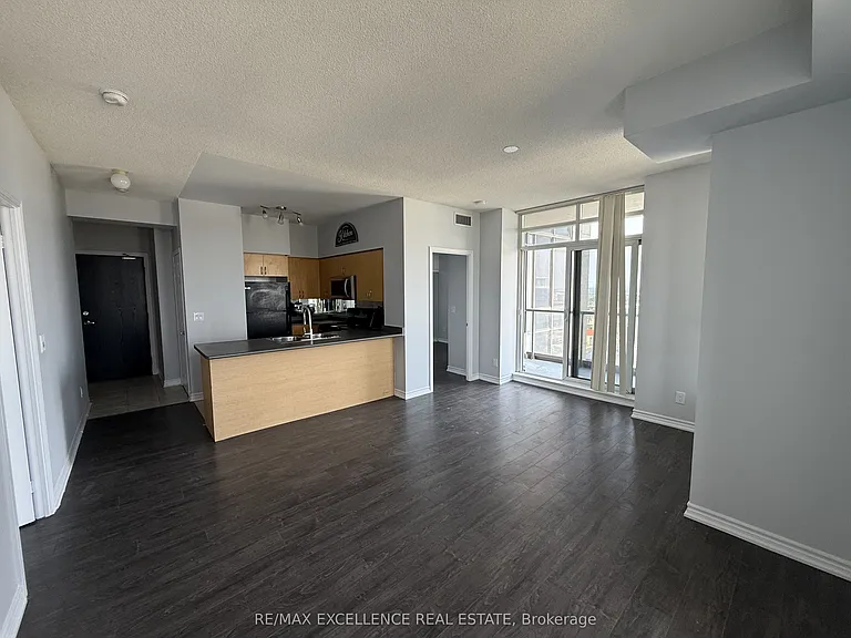 388 Prince Of Wales Dr #3306 — Photo 2
