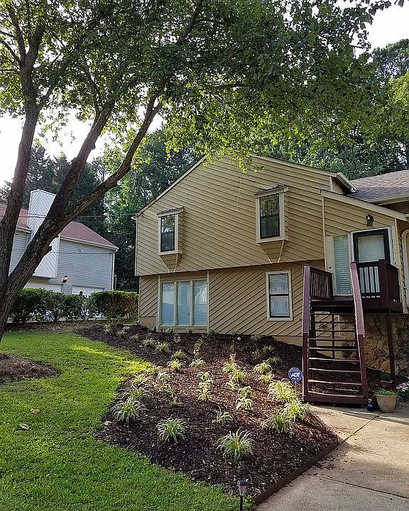1st image of 4448 Cedar Gln