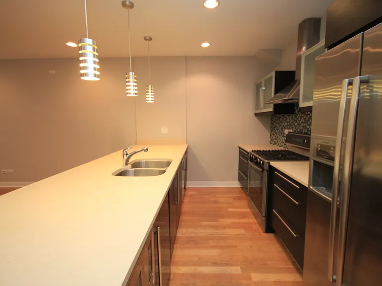 3525 N Reta Ave #1E — Photo 7