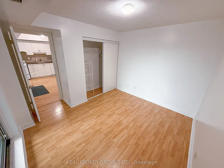 70 Town Centre Ct #511 — Photo 5