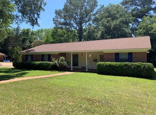 1905 Pearl St, Nacogdoches, TX 75965
