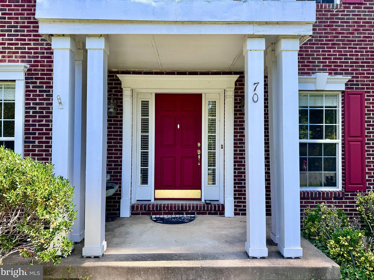 4 bed, 2.5 bath, 3508 sqft, $3,350 — Photo 3