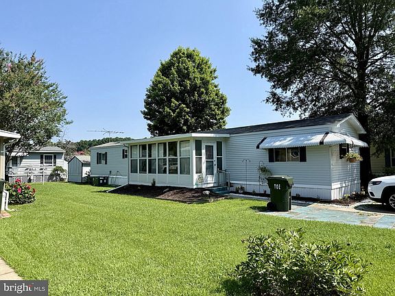 2nd image of 112 Park Ln