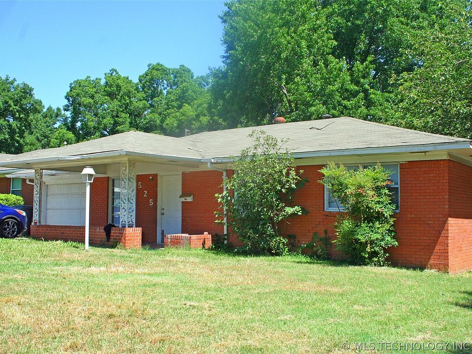 2nd image of 525 Cottonwood St