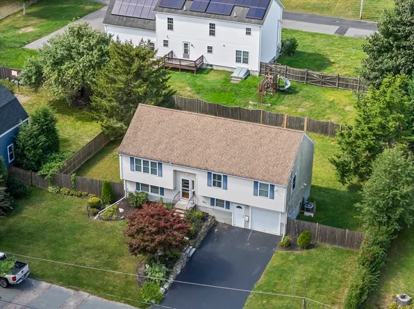 72 Ames Rd, Brockton, MA 02302