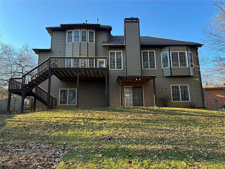 2476 Sewell Mill Rd — Photo 42