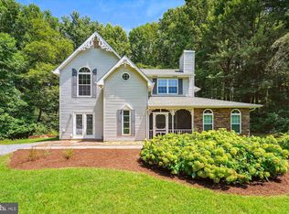 9075 Nana Russell Rd, Owings, MD 20736