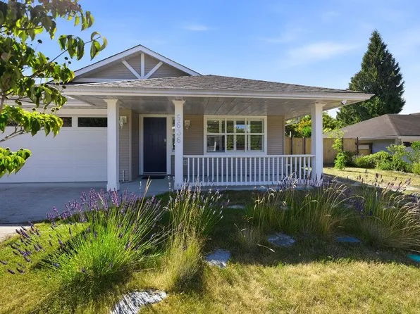 5636 Cascade Cres, Sechelt, BC V7Z 0M7