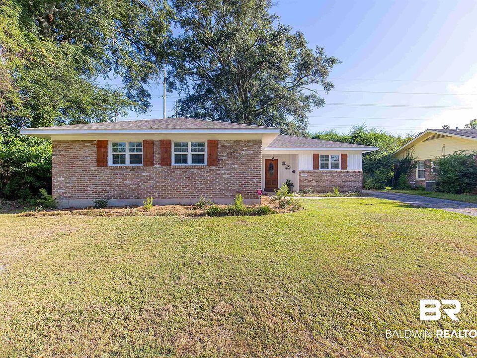 1st image of 2760 N Barksdale Dr