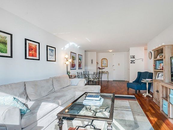 2nd image of 330 E 75th St APT 11F