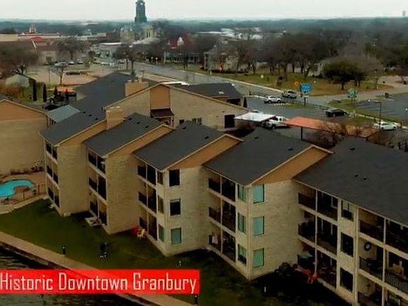 One block from historic Granbury Square, featuring historic shopping, bars, restaurants and Granbury Live theatre.