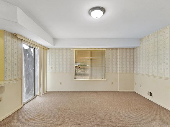 5th image of 1407 Woodmill Dr