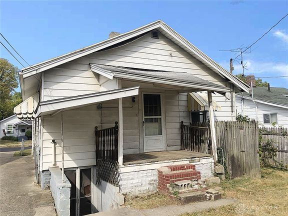 4th image of 928 Burleigh Ave