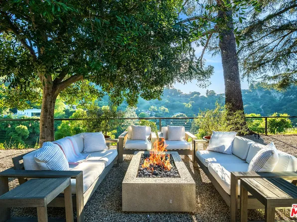 3485 Coy Dr, Sherman Oaks, CA 91423