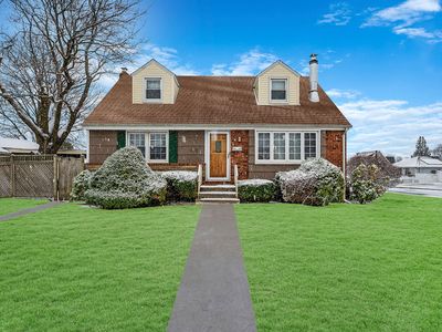 331 Doris Avenue, Franklin Square, NY, 11010