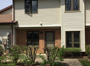 7162 Village Dr #7162, Mentor, OH 44060