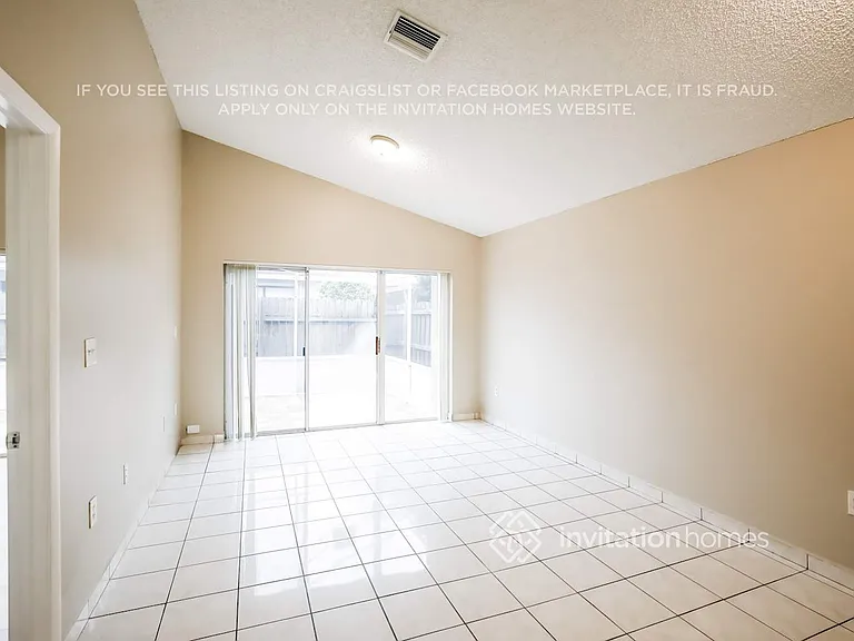 10061 SW 222nd St — Photo 4