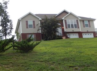 97 Abbey Rd, Ringgold, GA 30736