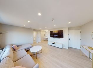 711 S Bayshore Blvd APT 12, San Mateo, CA 94401