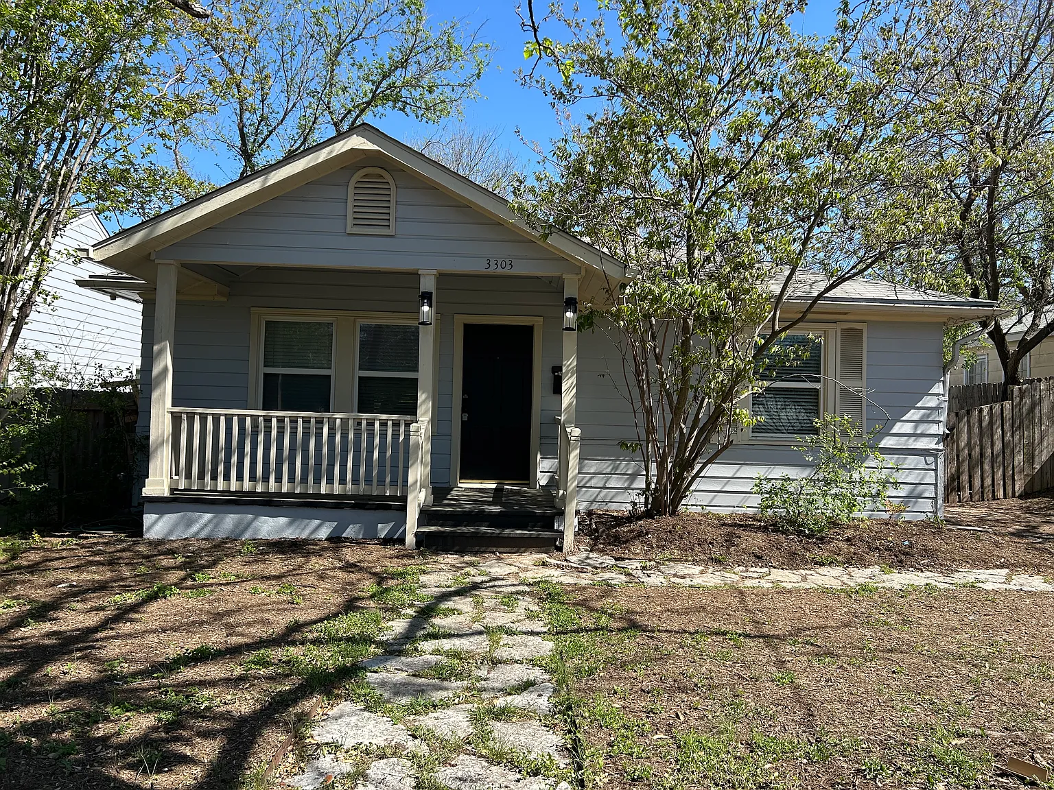 3 bed, 1650 sqft, $2,700 — Photo 1