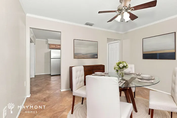 3 bed, 1.0 bath, 925 sqft, $1,655 — Photo 4