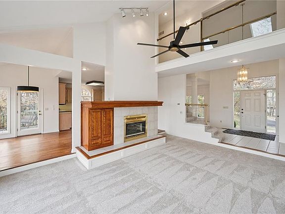 5th image of 5305 NW Bluff Dr