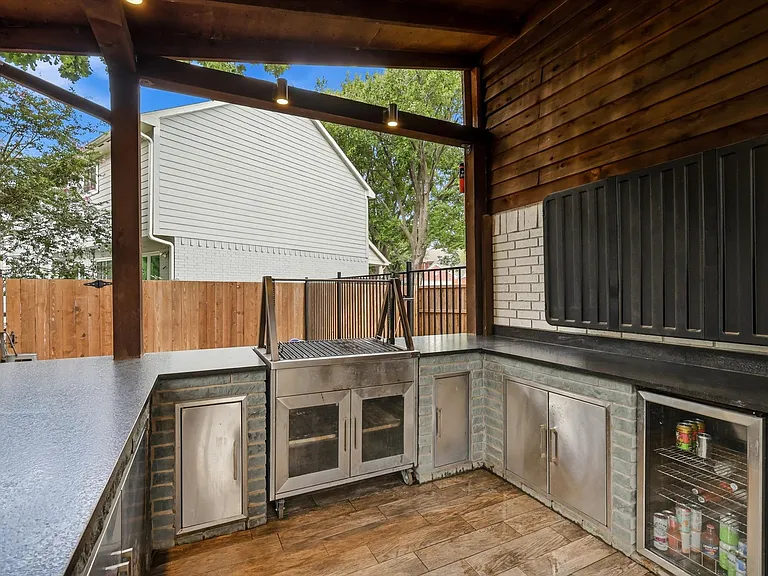 1641 Fuqua Dr — Photo 22