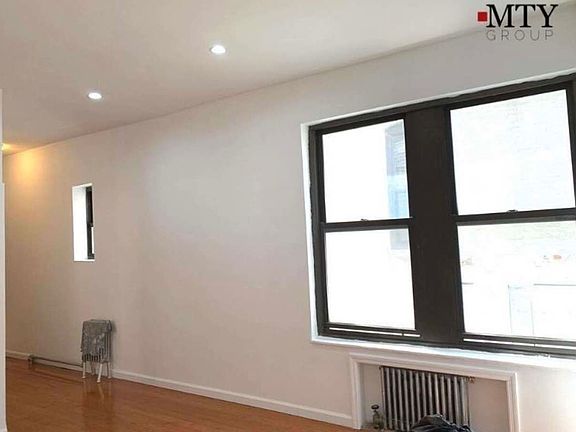 5th image of 137 E 30th St APT 5