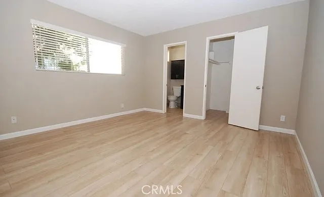 1237 Amherst Ave #8 — Photo 2