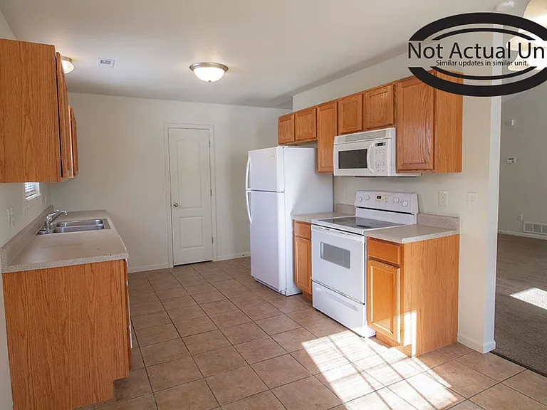 1500 Bodie Dr — Photo 7