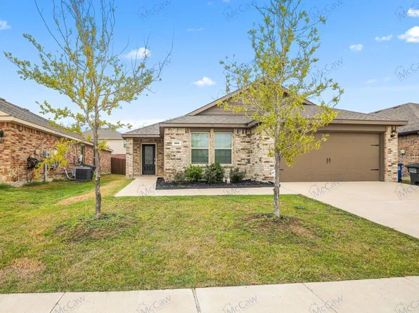 903 Meadow Wood Ln, Princeton, TX 75407