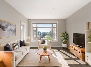 Evo West, Langford, BC V9B 2X7