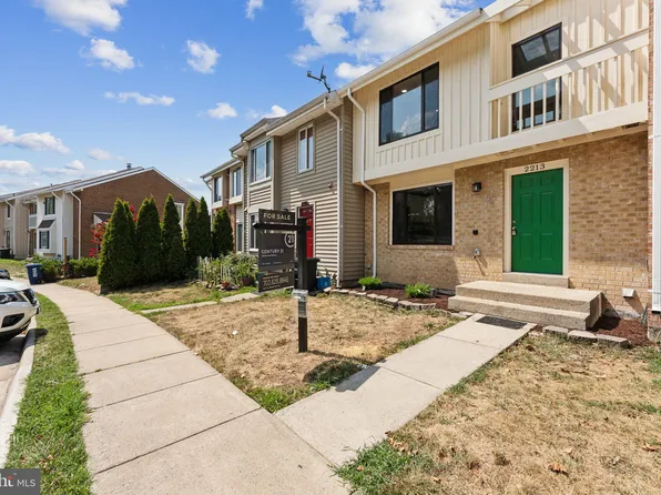 2213 Christy Pl, Herndon, VA 20170