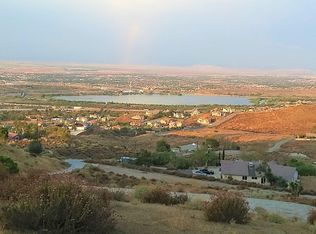 High Springs Rd, Palmdale, CA 93551