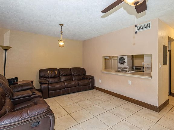 5th image of 19372 SW 103rd Ct #B