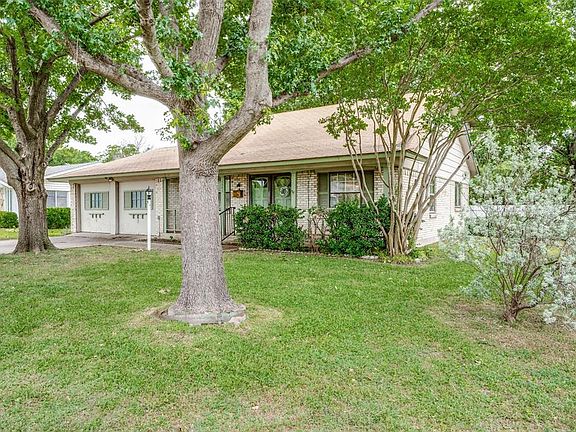4th image of 4505 Princeton Dr