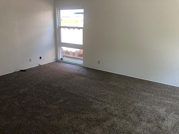 5th image of 1036 Renoir Ct