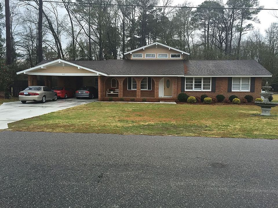 1st image of 807 Dogwood Dr