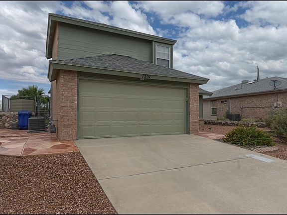 5th image of 7557 Plaza Taurina Dr