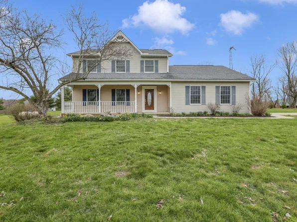 21 Indian Wood Dr, Thornville, OH 43076