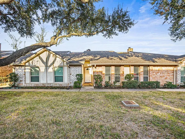 48 Brighton Ct, Missouri City, TX 77459