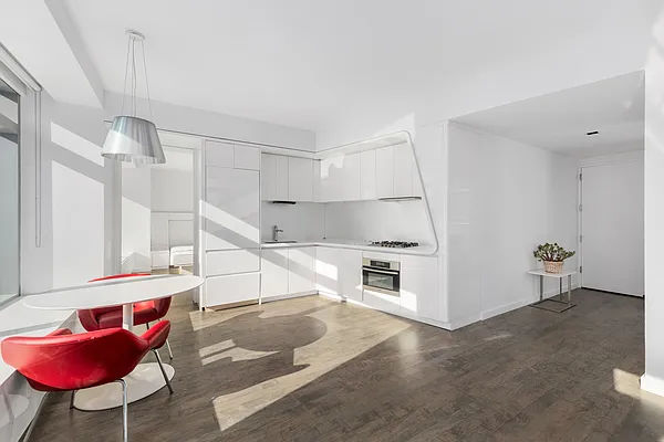 Rented by Compass | media 7