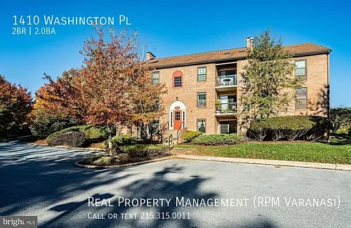 1410 Washington Pl Photo 1