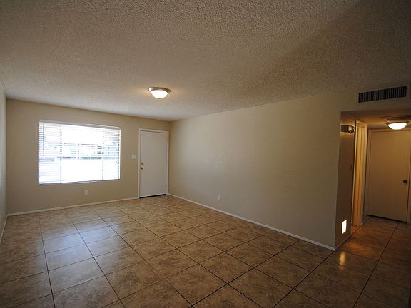 4th image of 2266 W Onza Ave