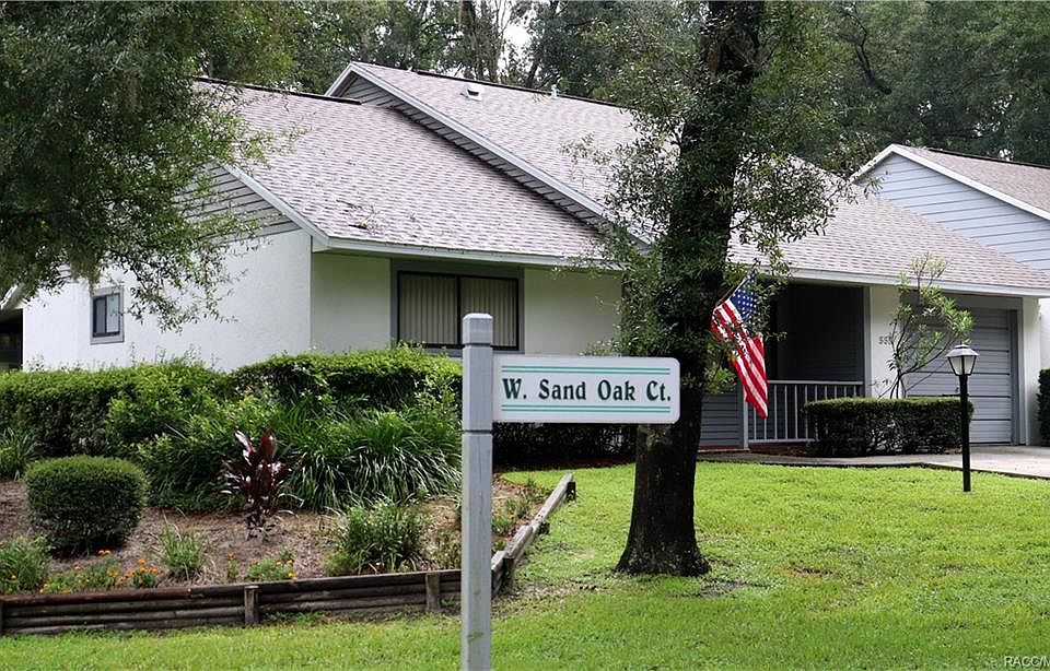 1st image of 555 W Sand Oak Ct