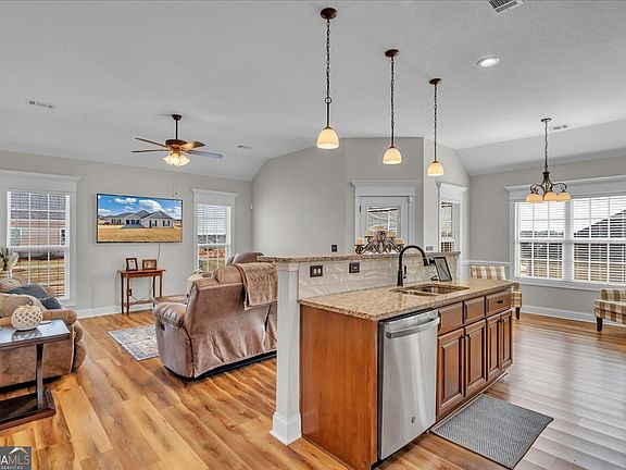 3rd image of 2301 Quail Ridge Ln